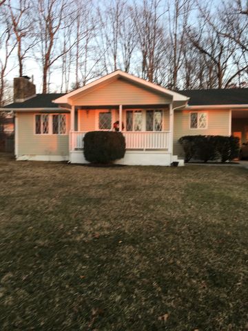 119 Greenwood Rd, Crossville, TN 38558-8743