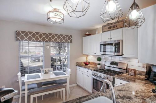 245 Maple Brook Ct, Yorktown Hgts NY  10598-1976 exterior