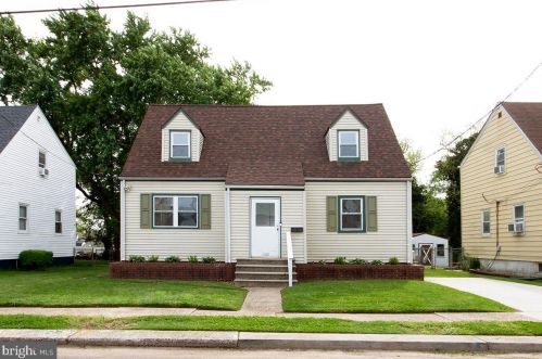 1160 Romano Ave, Gloucester, NJ 08031-1569