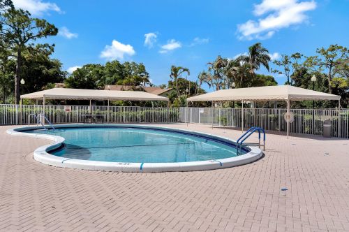 1320 29th Ave, Delray Beach FL  33445-7691 exterior