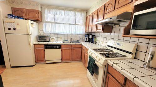 45 Crestline Ave, Daly City, CA 94015-3807