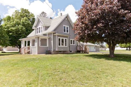 117 Piatt St, Clarence IA  52216-9407 exterior