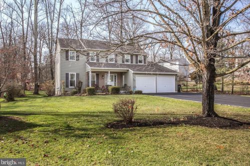 2941 Tanglewood Ln, Norristown, PA 19403-3868