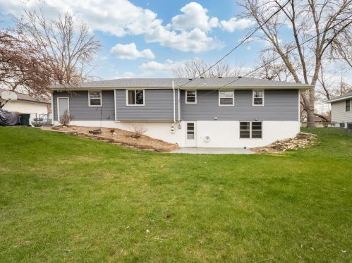 10654 Monroe Dr, Minneapolis, MN 55434-2714