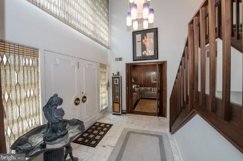 15 Llanberris Rd, Cynwyd, PA 19004-2316