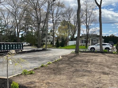 43 Wylde Rd, Mount Sinai NY  11766-2403 exterior