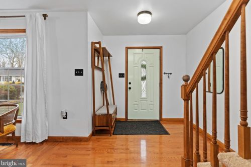 63 Fairway Dr, Camp Hill PA  17011-2065 exterior