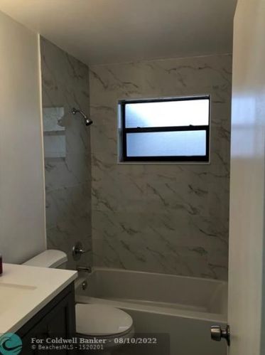 7731 10 St, Hollywood FL 33024-4306 exterior