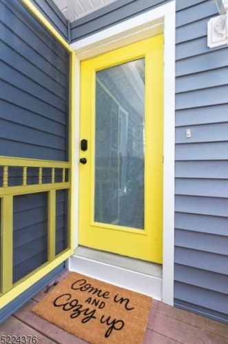 86 Grove St, Montclair NJ  07042-3708 exterior