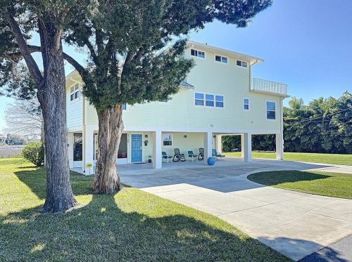 3160 Shine Ln, Brooksville, FL 34607-3746