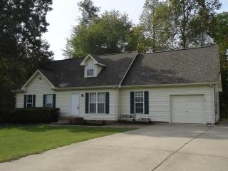2902 Charlie Sleigh Rd, Woodlawn, TN 37191-9336