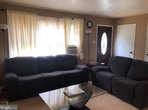 103 Spruce Blvd, Browns Mills NJ  08015-3842 exterior