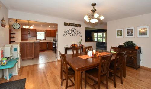 10120 Norwich Ave, Milwaukee WI 53228-2020 exterior