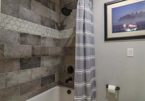 6331 Melody Ln, Newcastle CA  95658-9646 exterior