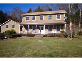 58 Foothills Dr, Jericho, VT 05465-2081