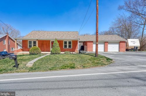 749 Front St, Longlevel, PA 17368-9752