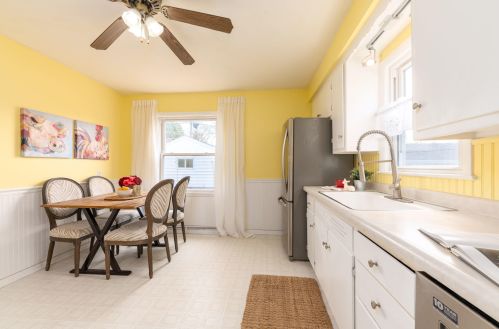 3508 100, Milwaukee WI 53222-2428 exterior