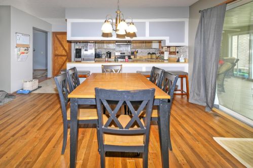 312 Hessenauer Dr, Sugar Grove Lake OH  44833-2343 exterior