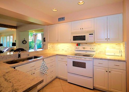 464 Sunningdale Dr, Rancho Mirage CA  92270-1444 exterior