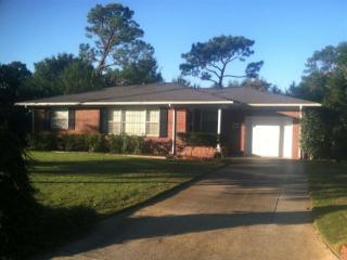 3031 Logan Dr, Pensacola, FL 32503-6930