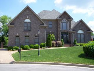 1836 Kaylee Meadow Ln, Hermitage, TN 37076-3734