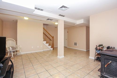 175 Ramona Ct, Yorktown Hgts NY  10598-3318 exterior