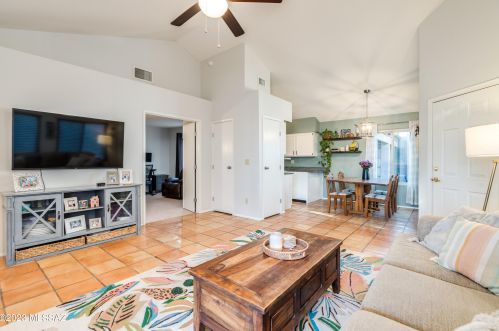 4879 Doria Dr, Tucson AZ 85742-4101 exterior