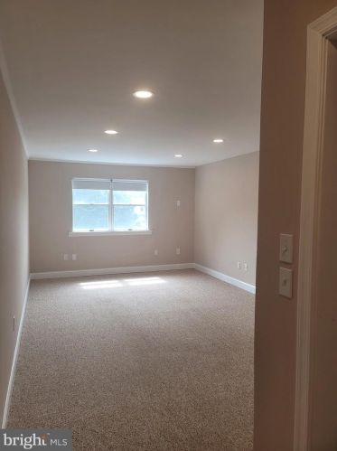 306 Washington St, Limerick, PA 19468-2543