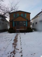 4313 4th St, Duluth, MN 55807-1444