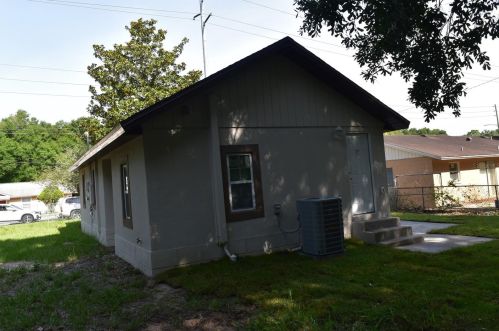 1123 Hawthorne Ave, Apopka FL  32703-6399 exterior