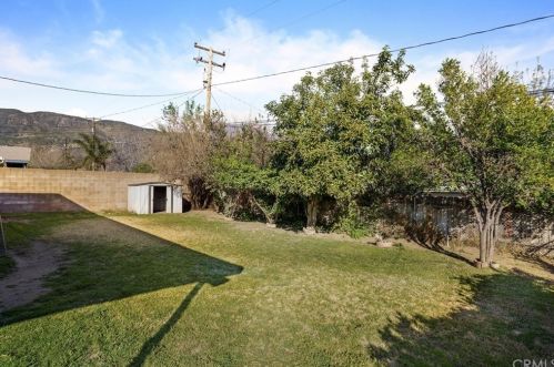 4995 Acacia Ave, San Bernardino CA  92407-3107 exterior