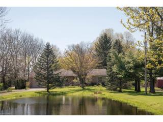 6136 Boneta Rd, Medina, OH 44256-8762