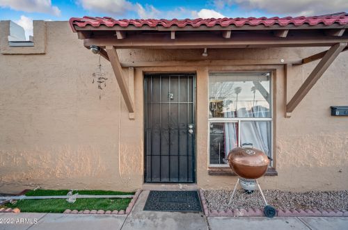 6621 Pasadena Ave, Glendale, AZ 85301-7226