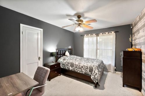 4951 Joe Wilson Rd, Midlothian TX  76065-4518 exterior