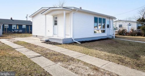 1824 Arkansas Ave, Atlantic City NJ  08401-1502 exterior