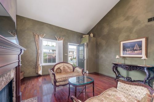 7082 Clubview Dr, Bridgeville PA  15017-1097 exterior