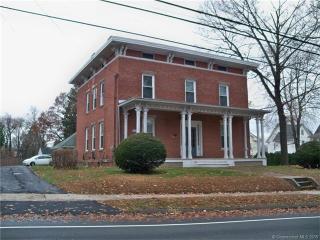 665 Center St, Wallingford, CT 06492-3831