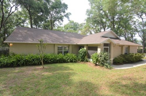 12715 Janke Dr, Dade City FL  33525-0411 exterior