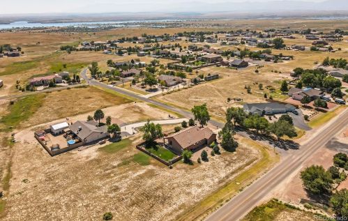 1210 Scarsboro Dr, Pueblo CO 81007 exterior