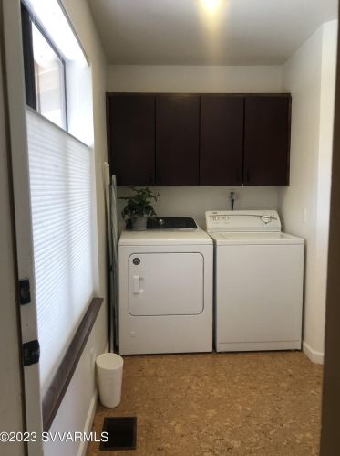 40 Pinon Dr, Sedona AZ 86336-5047 exterior