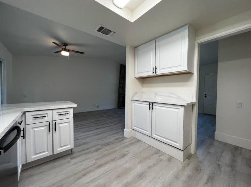 1597 Klamath River Dr, Rancho Cordova CA  95670-2756 exterior