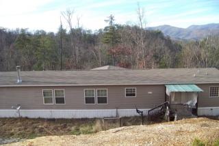 724 Tanbark Trl, Cosby TN  37722-3496 exterior