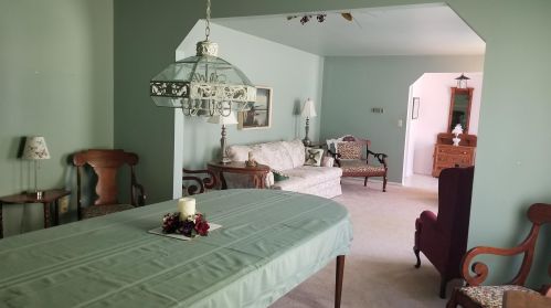 25 Timberlane Dr, Chillicothe, OH 45601-1939