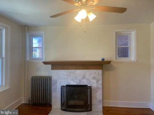 1343 Markley St, Norristown, PA 19401-3257