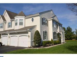 201 Hamilton St, Chalfont, PA 18914-2965