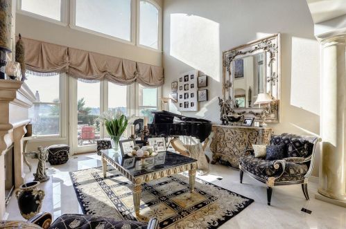 5902 Country Clb Pkwy, San Jose CA  95138-2301 exterior