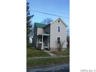 434 Washington St, West Carthage, NY 13619-1037