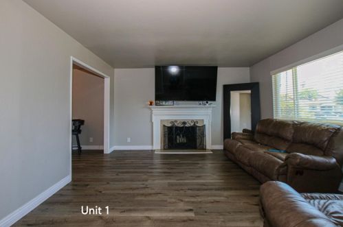 1975 Harris Ave, San Jose CA 95124-1018 exterior