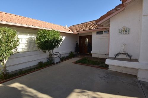 30209 Pebble Beach Dr, Menifee CA  92586-3206 exterior