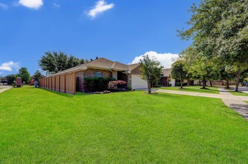 32403 Cross Spring Park Ln, Conroe TX  77385-3013 exterior